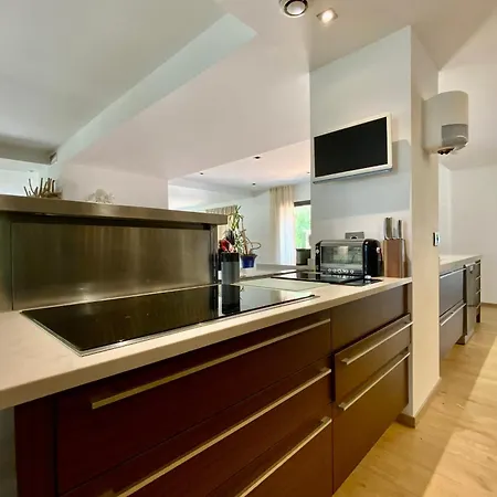 Welcome To Le Jardin Des Cambrettes A 2-hectare Private Estate At The Gate * לאט
