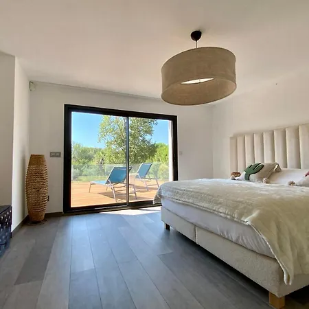 Welcome To Le Jardin Des Cambrettes A 2-hectare Private Estate At The Gate * לאט