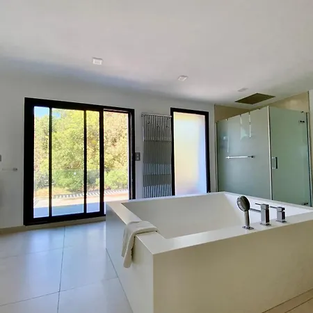Welcome To Le Jardin Des Cambrettes A 2-hectare Private Estate At The Gate *