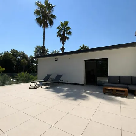 Welcome To Le Jardin Des Cambrettes A 2-Hectare Private Estate At The Gate Villa Lattes
